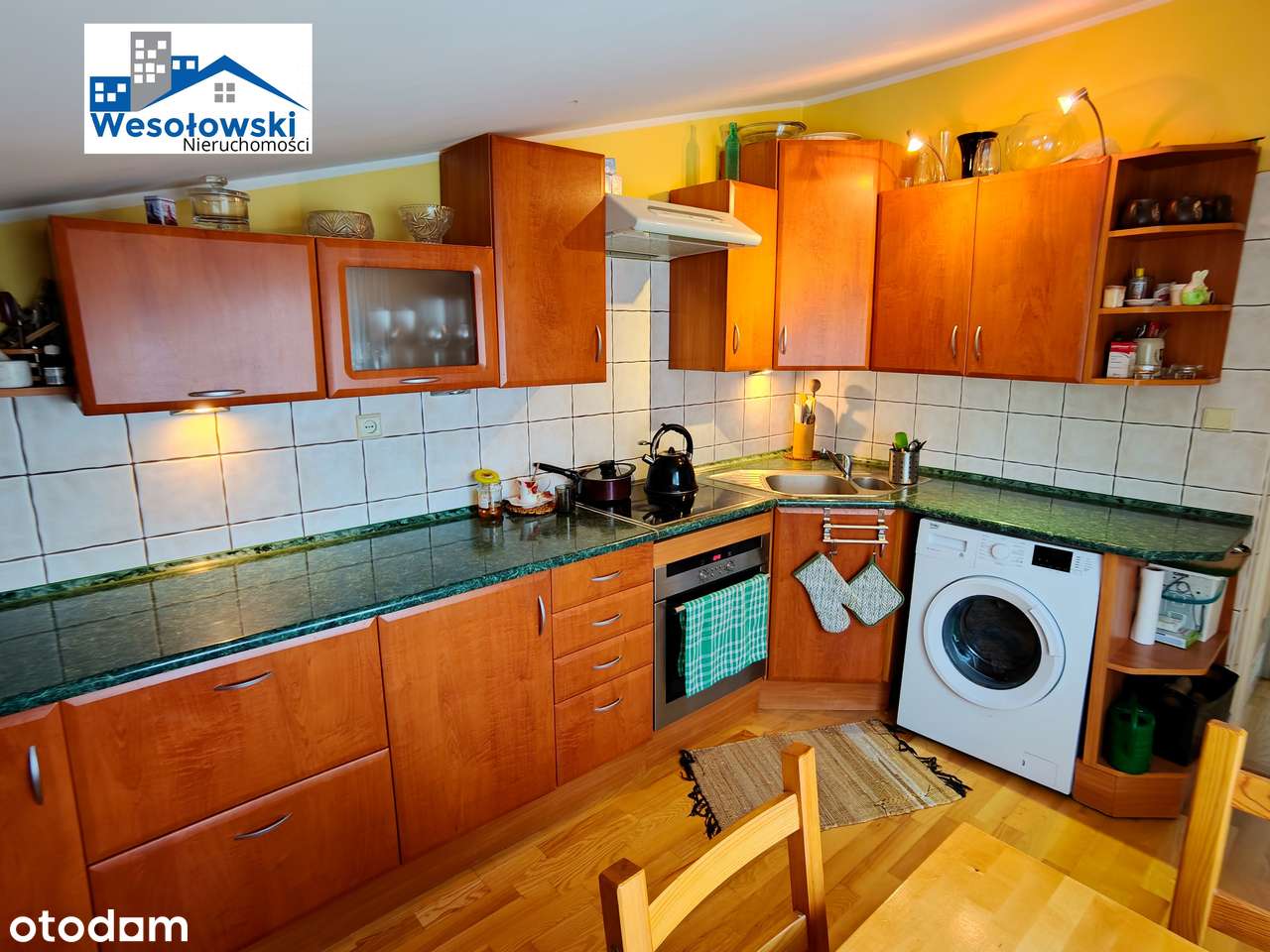 Przestronny dom 100m2, 5 pokoi z piwnicą i garażem.-5