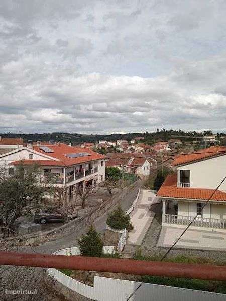 Moradia para reconstrução - Grande imagem: 4/7