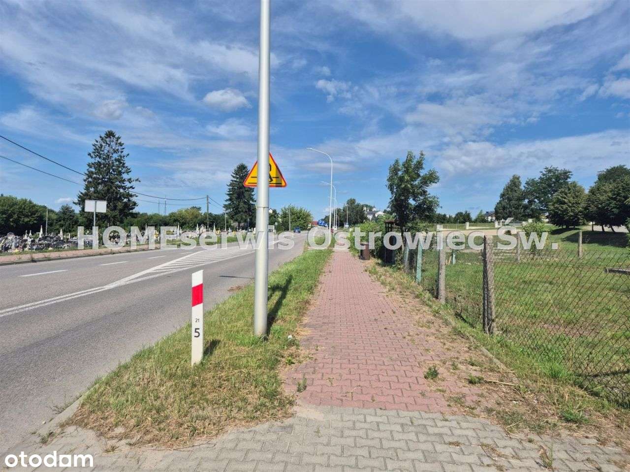 Dom wielorodzinny o pow. 187 m2 na dziąłce 1783 m2-5