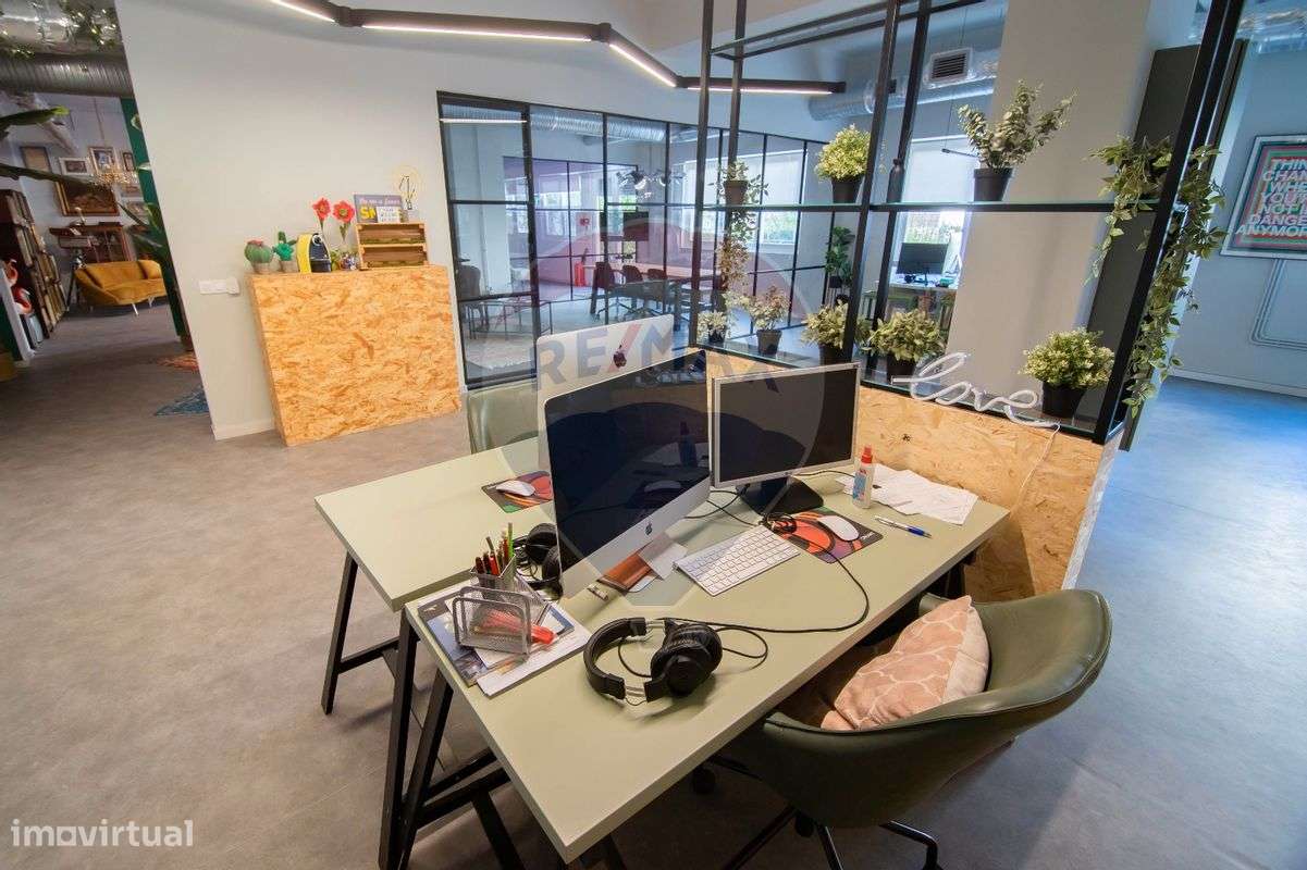 Escritório  para venda - Grande imagem: 3/32