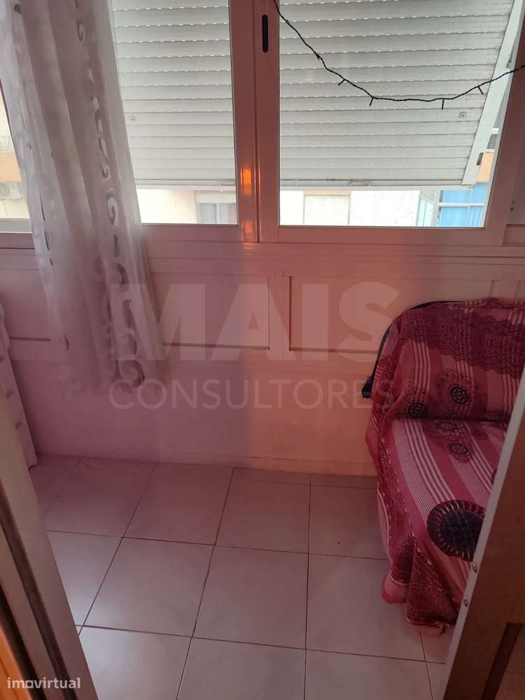 Apartamento T2 no Forte da Casa - Grande imagem: 4/27