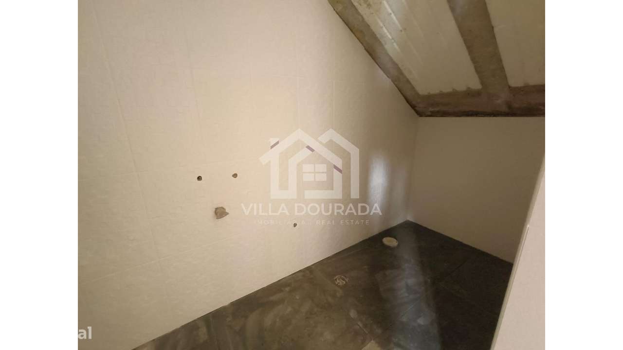 Oportunidade Única em Farves, Vouzela!-24