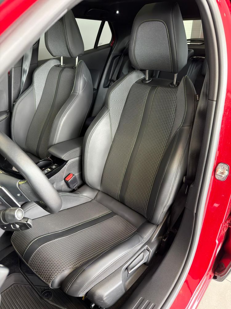 Peugeot 2008 1.2 PureTech GT Pack S&amp;S EAT8 Salon Polska