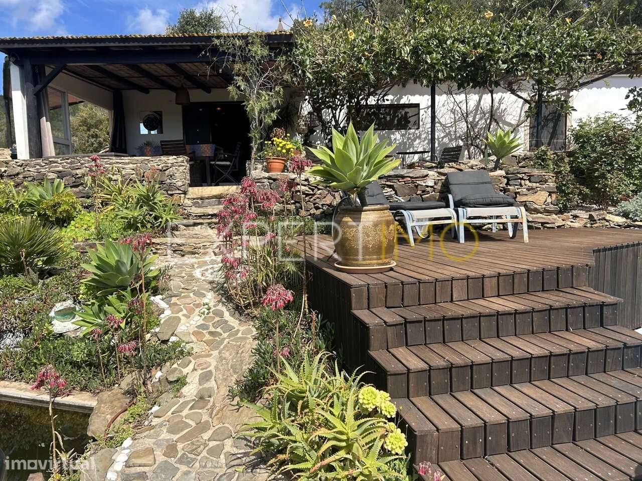 Moradia T2 com estúdio e jardim em Santa Catarina, Tavira, Algarve - Grande imagem: 4/33