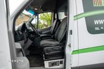 Mercedes-Benz Sprinter - 13