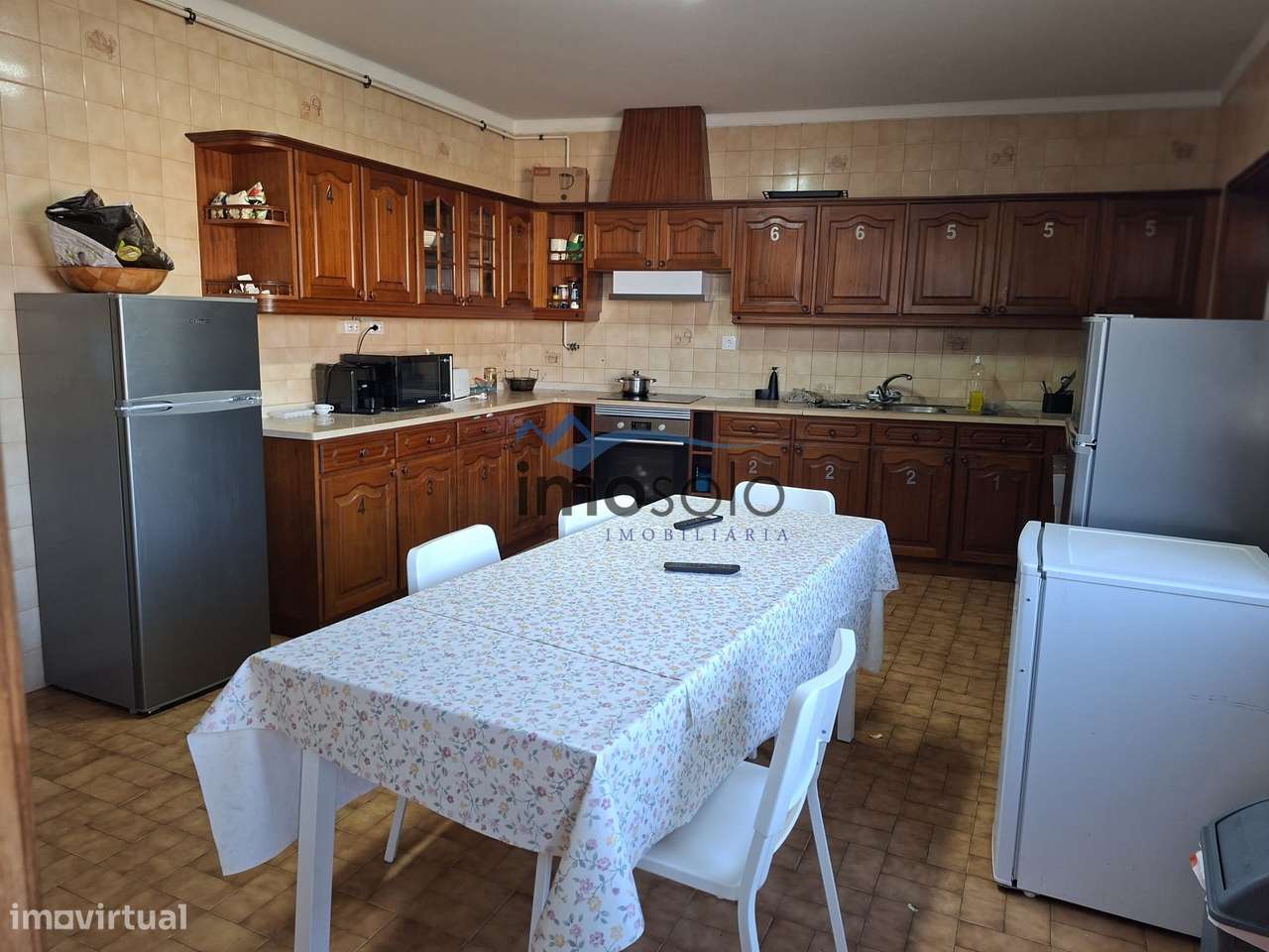 Apartamento T4 Remodelado no Centro de Oliveira de Azeméis - Grande imagem: 2/13