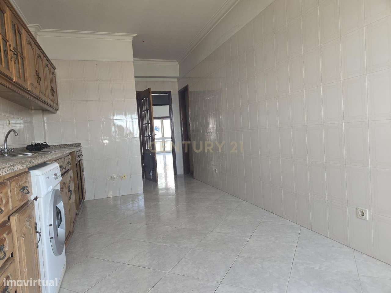 Apartamento T3 em Castelo Branco - Oportunidade Única!-7