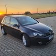 Volkswagen Golf 1.6 TDI DPF Highline - 8