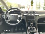 Ford S-Max - 24