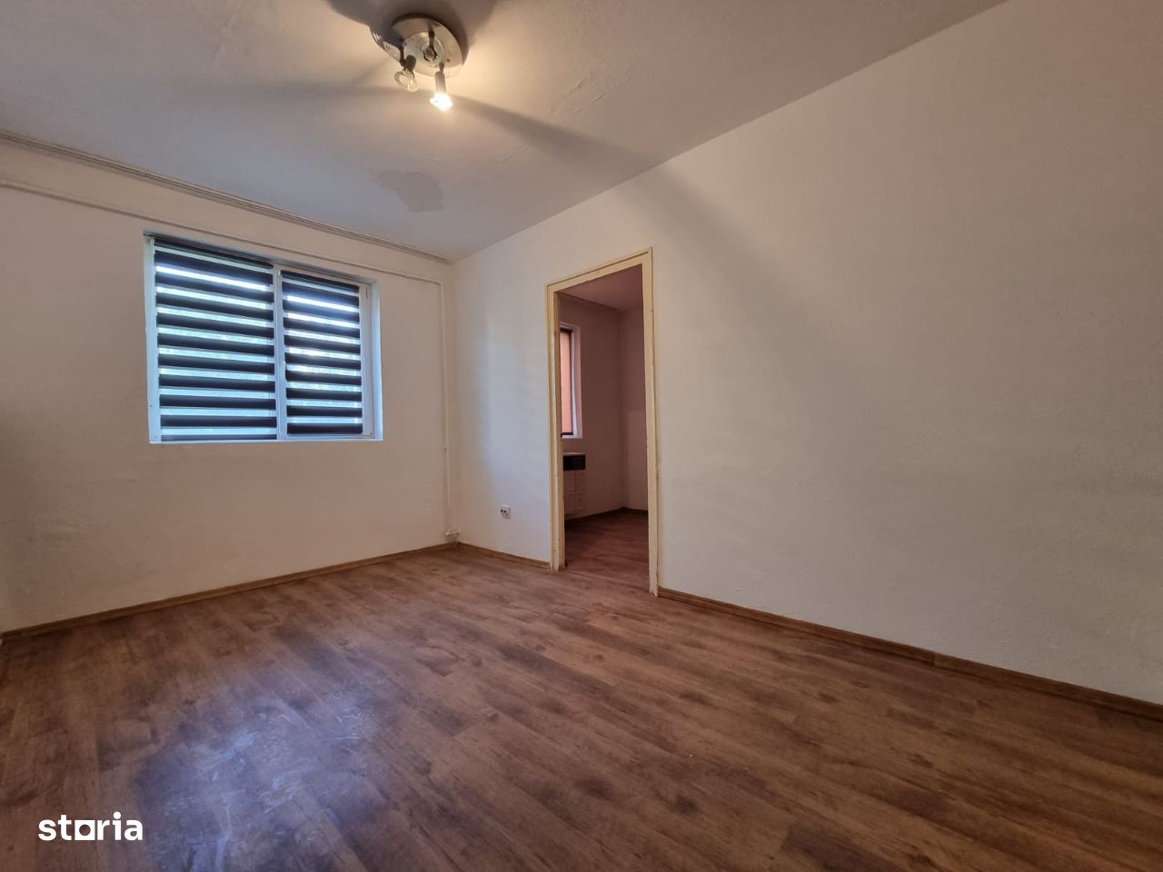 Vânzare apartament confortabil la parter – Gura Câmpului