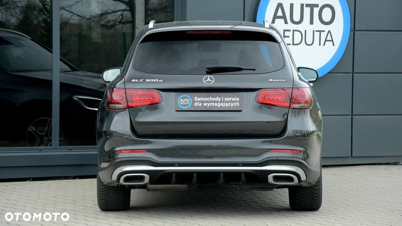 Mercedes-Benz GLC 300 d 4-Matic - 7