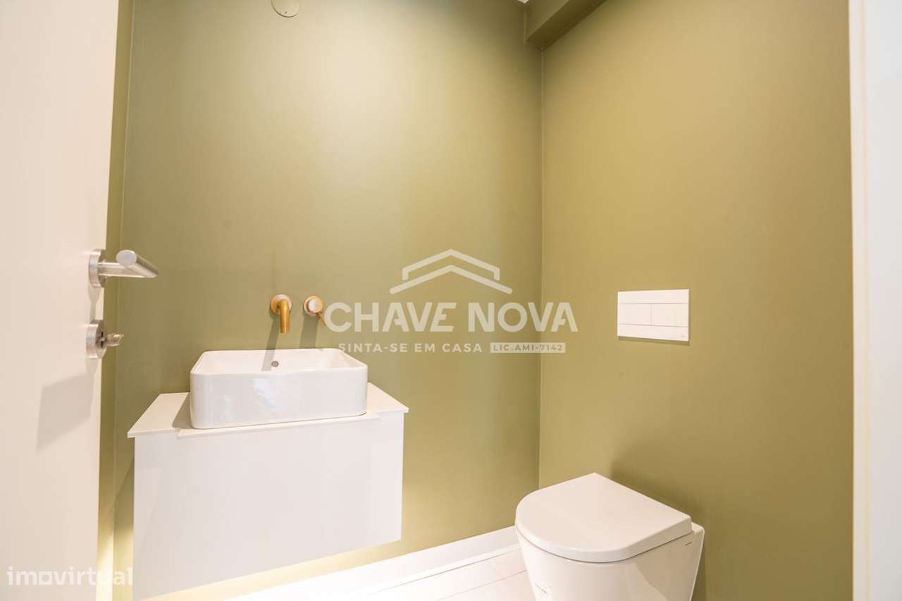 Arrendamento  Apartamento T2 Duplex Novo | Centro do Porto - Grande imagem: 3/17