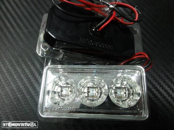 Pisca / farois / farolins laterais VW Golf 3, Vento 92-96, passat 35i, em leds fundo cristal - 5