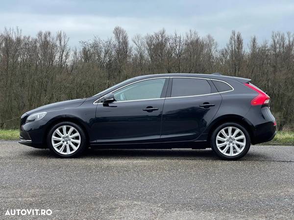 Volvo V40 Cross Country D2 Summum - 3