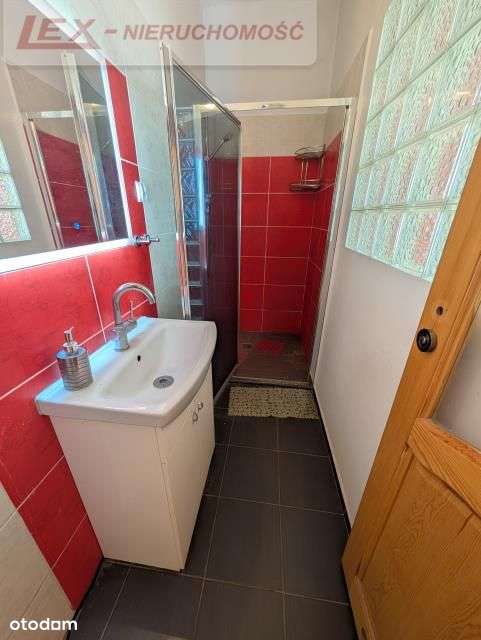 Dom w Zawierciu z oddzielną klatką schodową-5