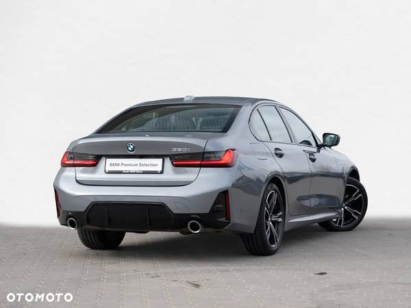 BMW Seria 3 320i M Sport - 3