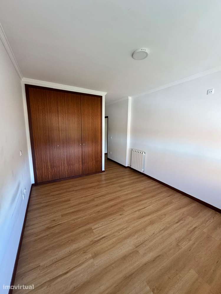 Apartamento T2 - Excelentes áreas - Perto da CESPU-4