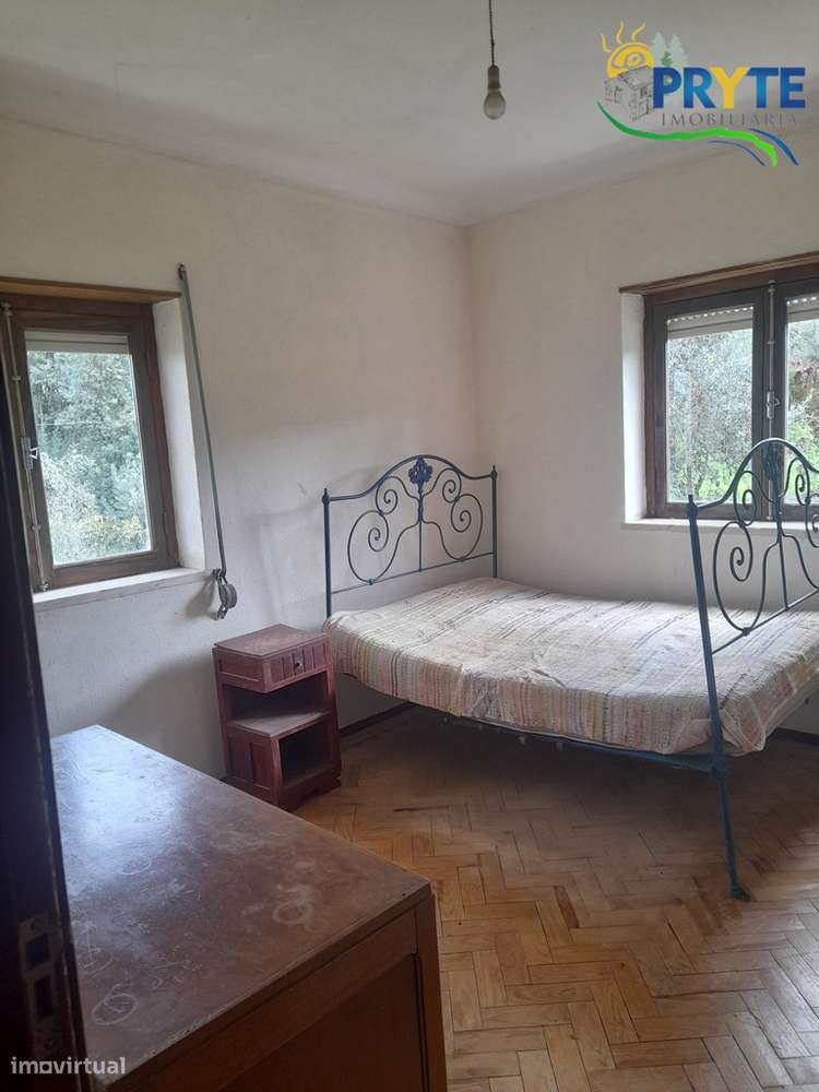 Moradia de tipologia T2 situada a 5 minutos da Vila da Sertã-12