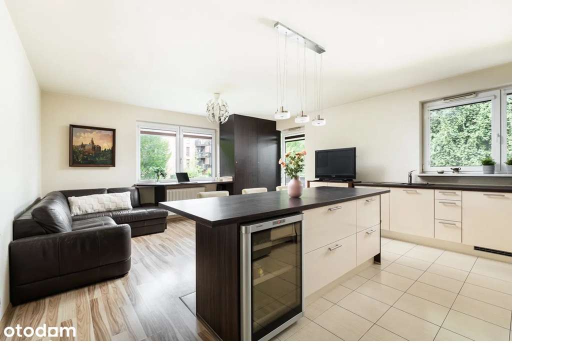 Mieszkanie, 71,80 m², Warszawa-0