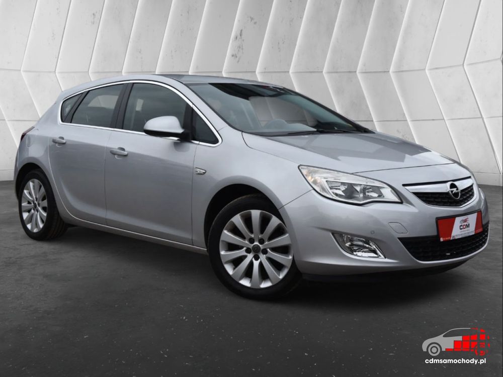 Opel Astra J 2010