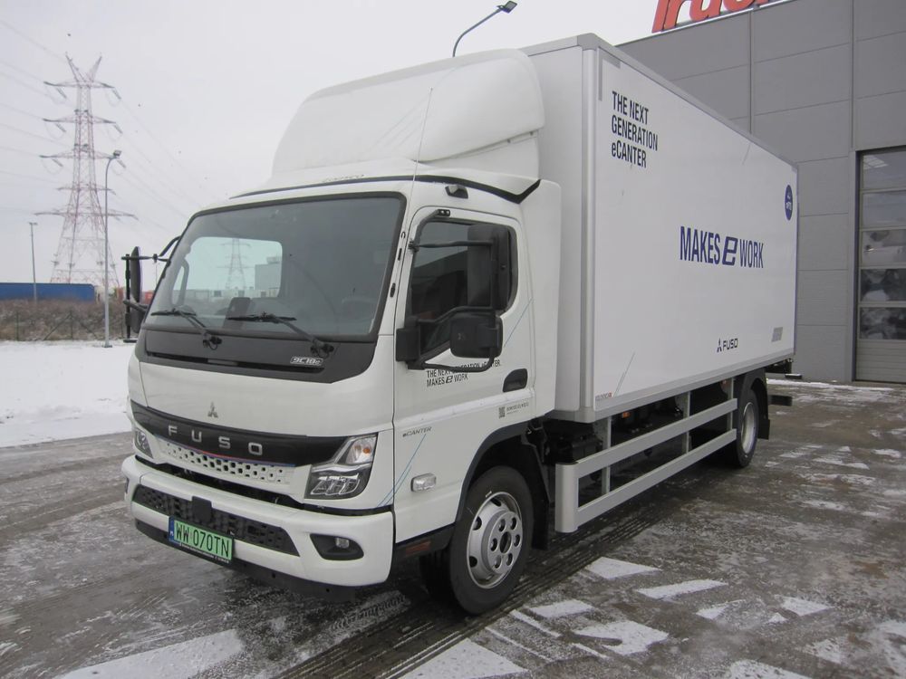 Mitsubishi Fuso Canter 2024