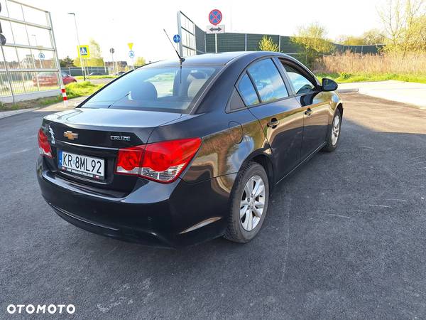 Chevrolet Cruze 1.8 LT - 4