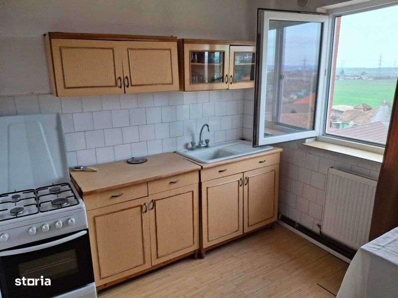 Vand apartament 2 camere - Imagine principală: 5/7