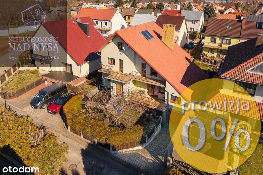 dom wolnostojący, pow. 268,92 m2, ogród, garaż