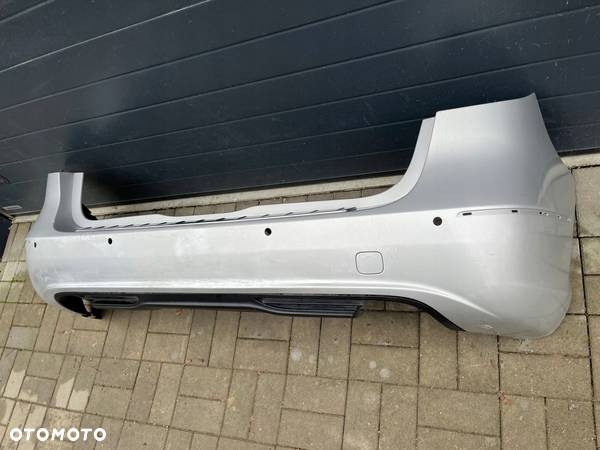 Mercedes B W246 zderzak tył tylny - 4