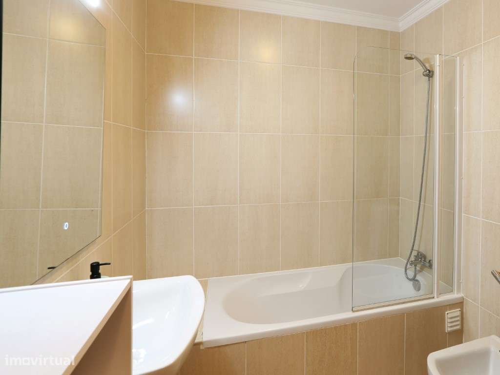 Moradia T3 em condomínio com piscina com a melhor vista para a Prai...-34