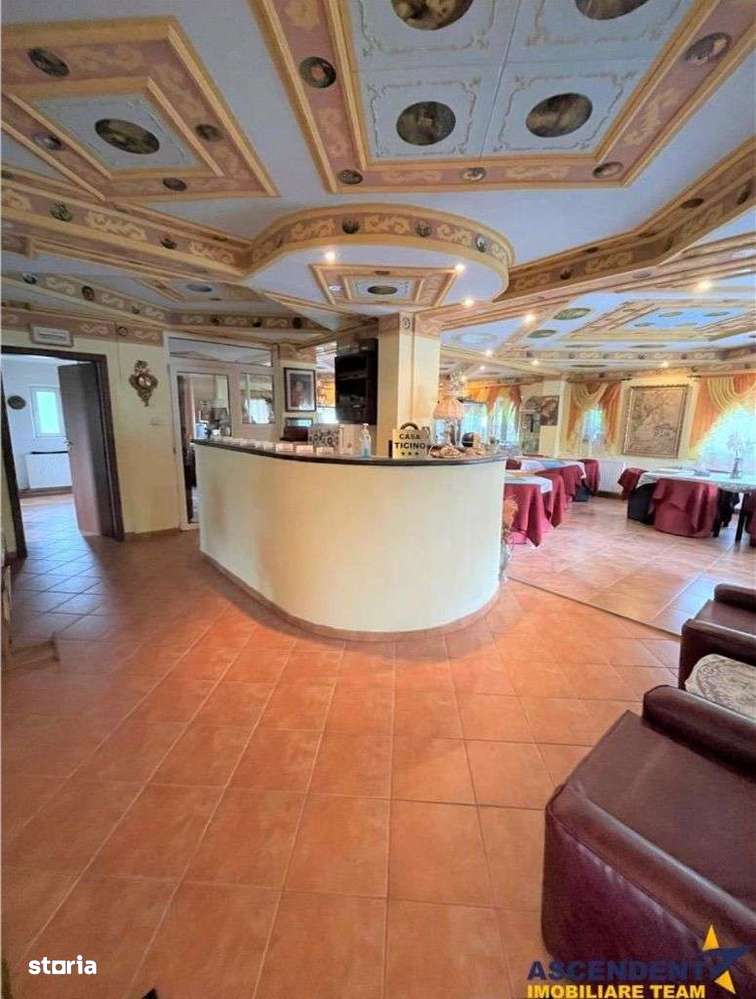 Pensiune complet utilată în Predeal, teren de tenis, garaj 4 mașini - Imagine principală: 5/18