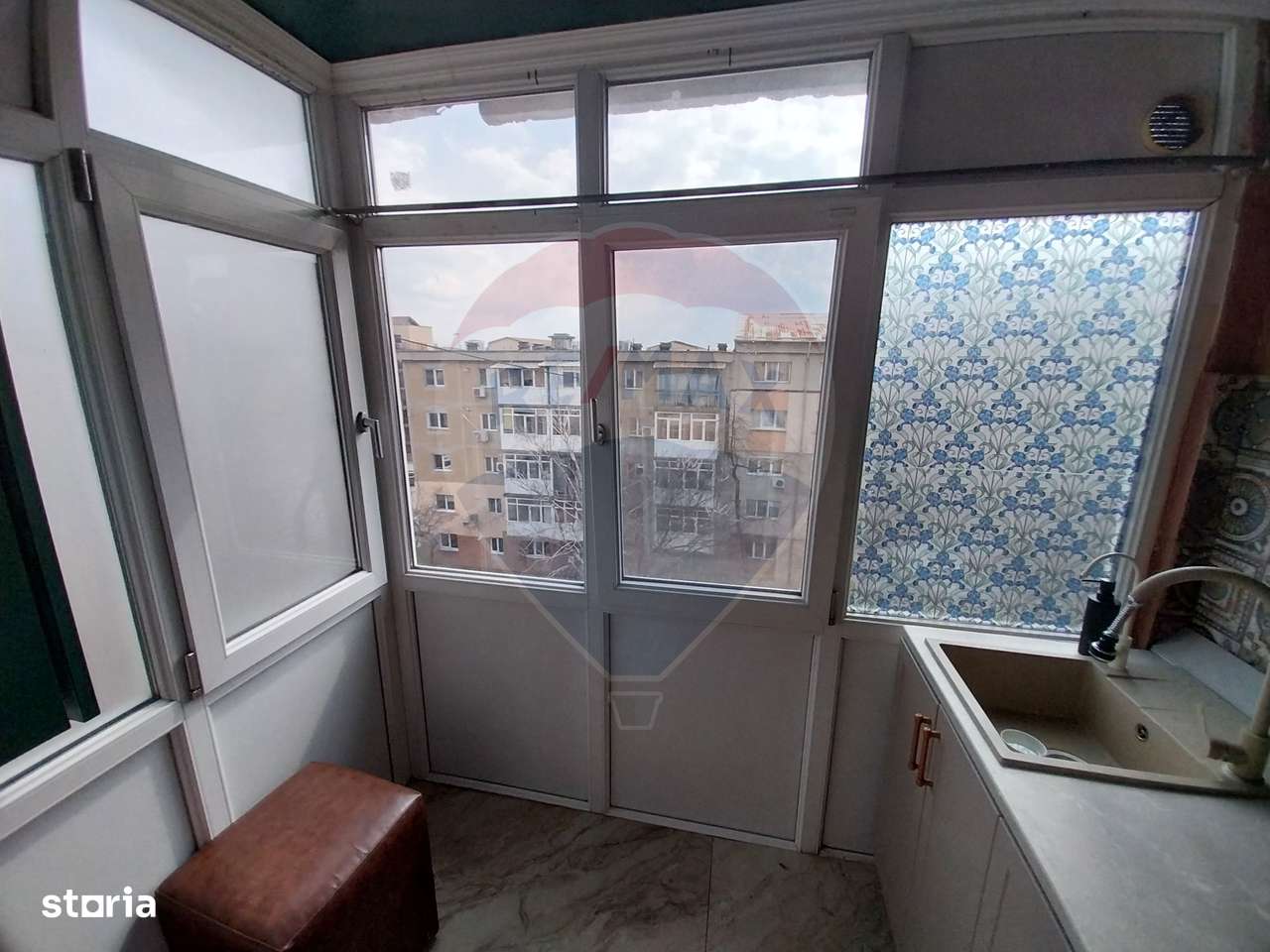 Apartament 2 camere decomandat in Rovine - Penny-4