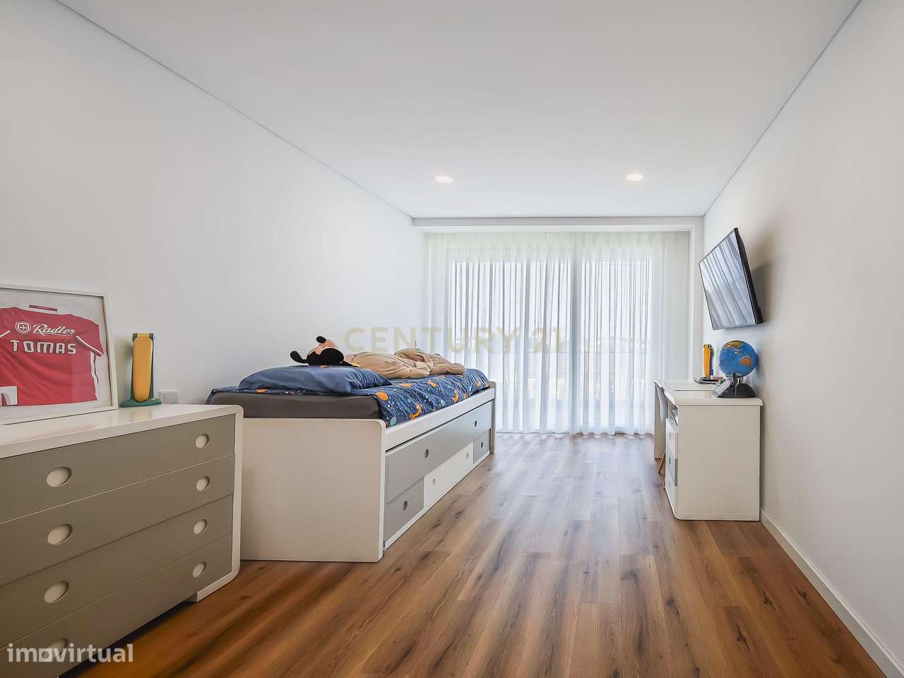 Moradia T4 Isolada | Piscina | Garagem Box | Painéis Solares | 2025 |-31