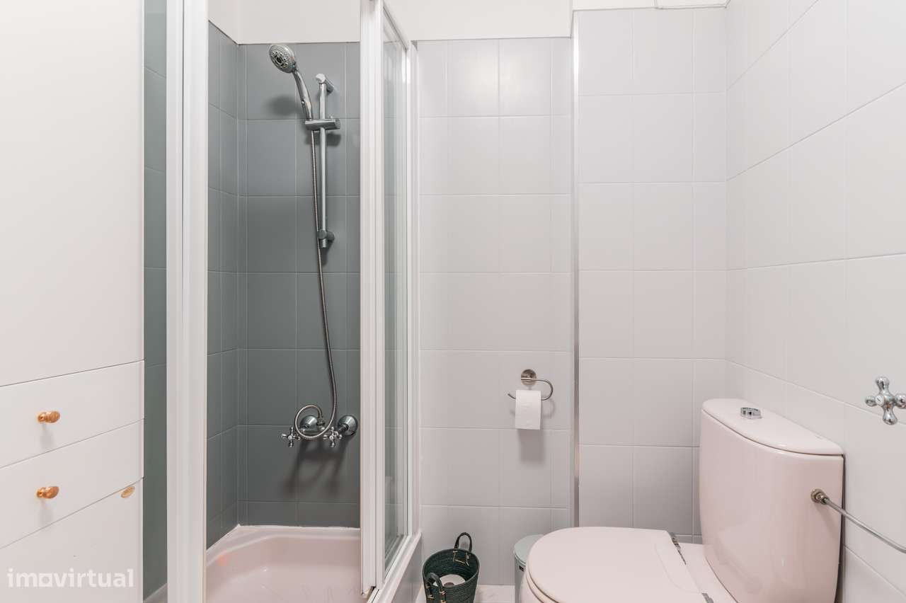 Espaçoso apartamento T3 em Mem Martins-20