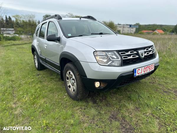 Dacia Duster 1.5 dCi 4x4 Laureate - 2