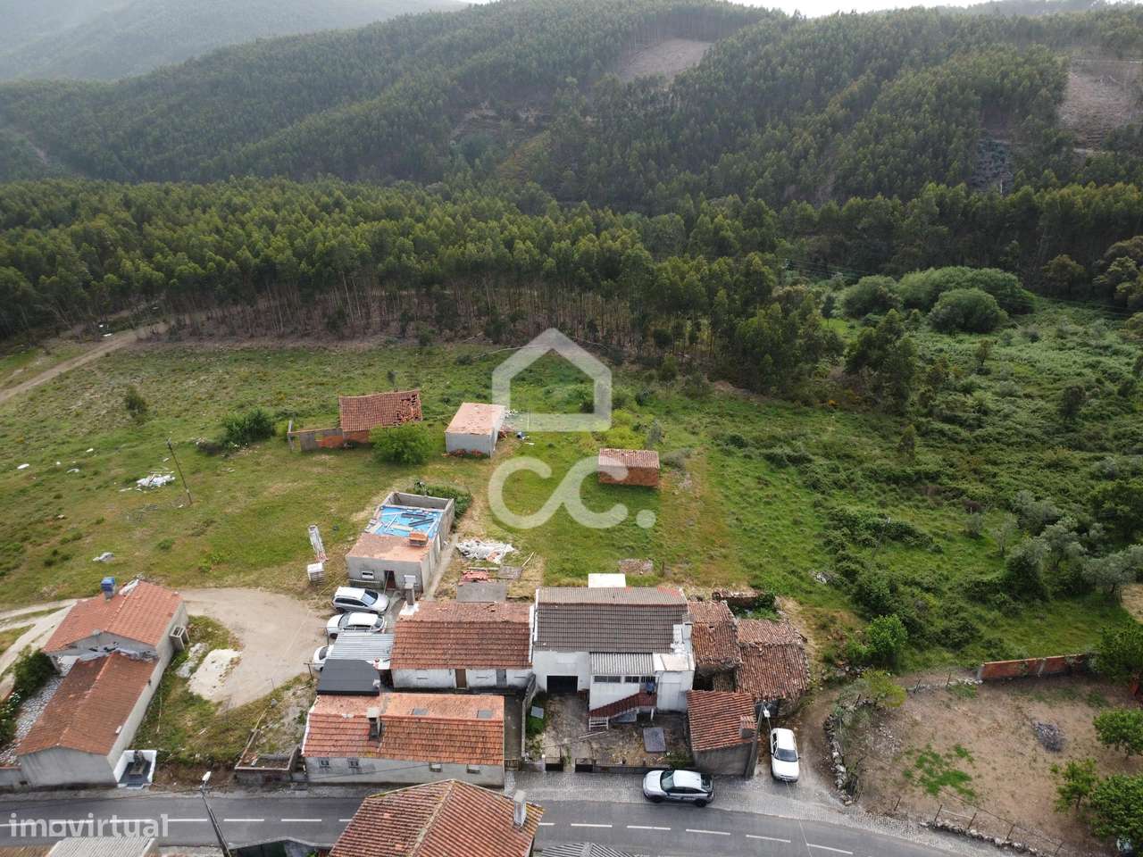 Moradia com Terreno – Pronta a Habitar | Zona do Cercal – Aguda-12