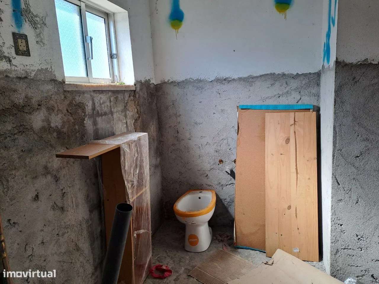 Moradia M5 com Jardim, Quintal com árvores de fruto - Santo Varão-21