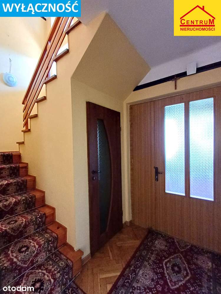 Dom położony 1,5 km od centrum miasta-13