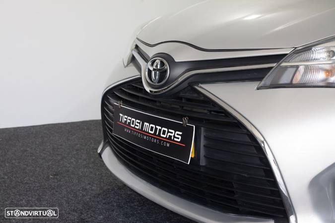 Toyota Yaris 1.0 VVT-i Comfort +PS Style +P.Techno - 5