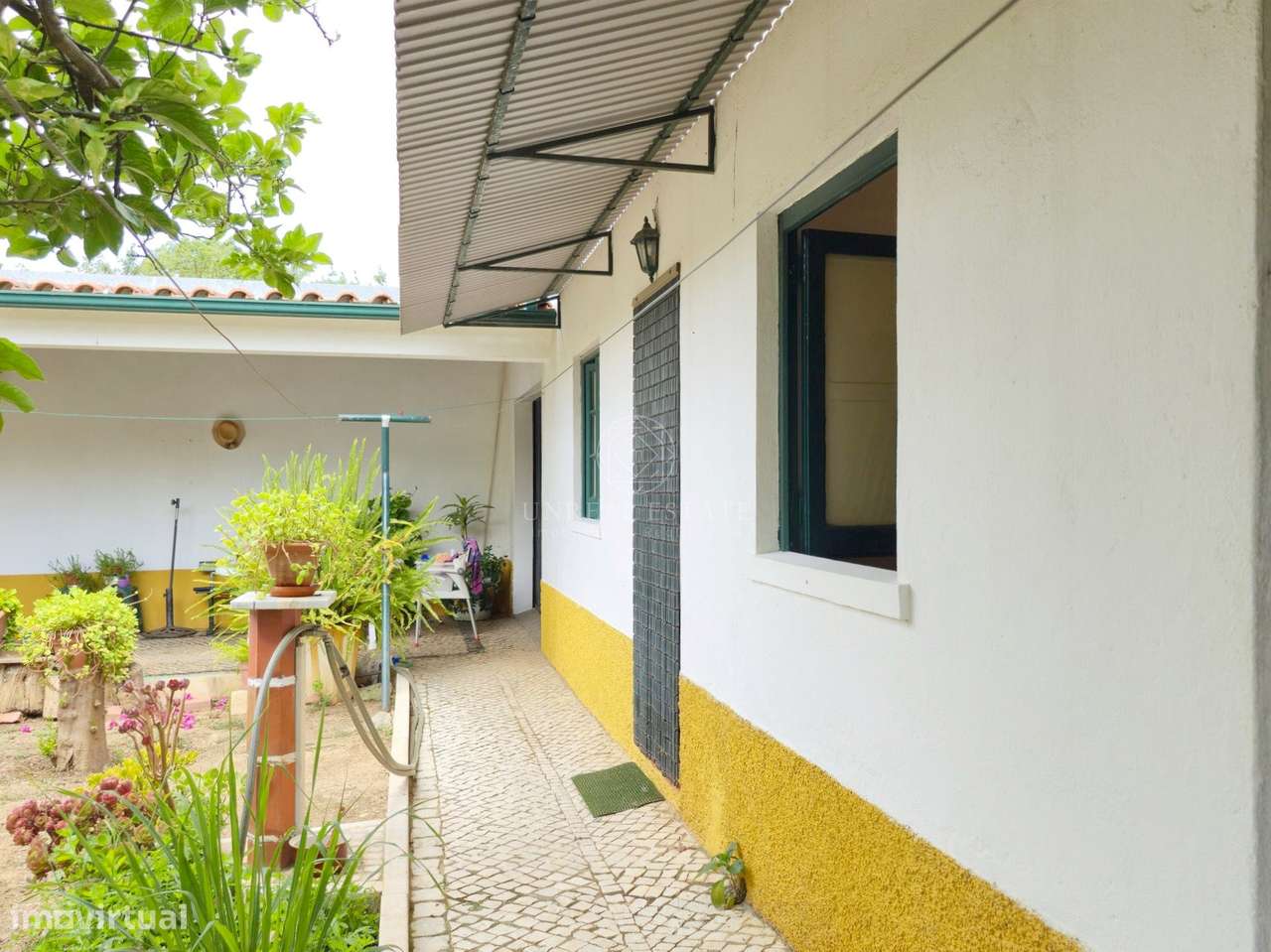 Moradia T3 Térrea Isolada com Jardim, Garagem e Churrasqueira | a 5 Mi-50