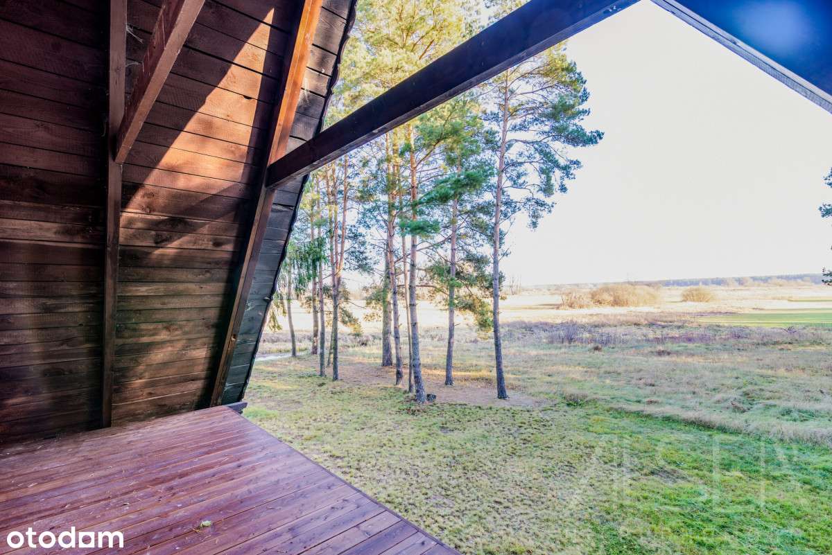 Dom z własnym stawem w ostatniej linii zabudowy-11