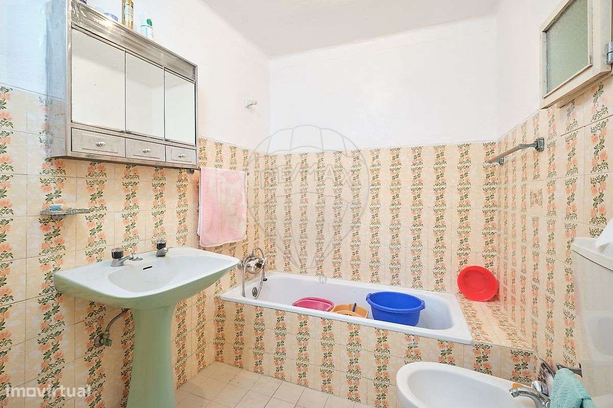 Moradia T2 para venda-8