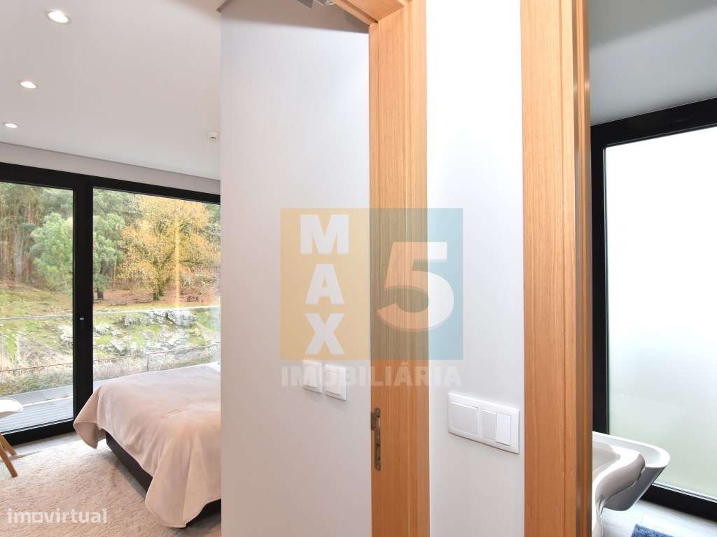 Villa com 4 moradias junto Praia Fluvial de Poço Corga - Castanheir...-44
