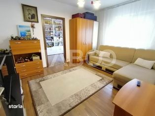 Apartament de vanzare 3 camere etaj intermediar in zona Mihai Viteazul