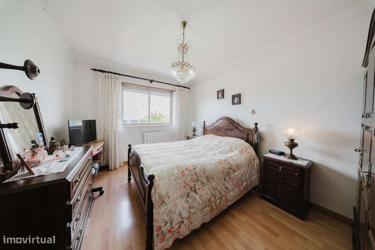 Moradia Independente T4 com Lote de 1.000 m2 em Fernão Ferro-23