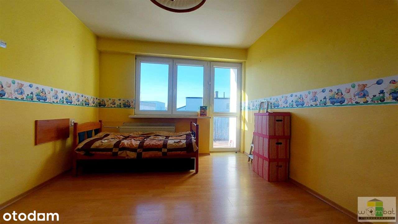 Wolnostojący dom w spokojnej lokalizacji-12