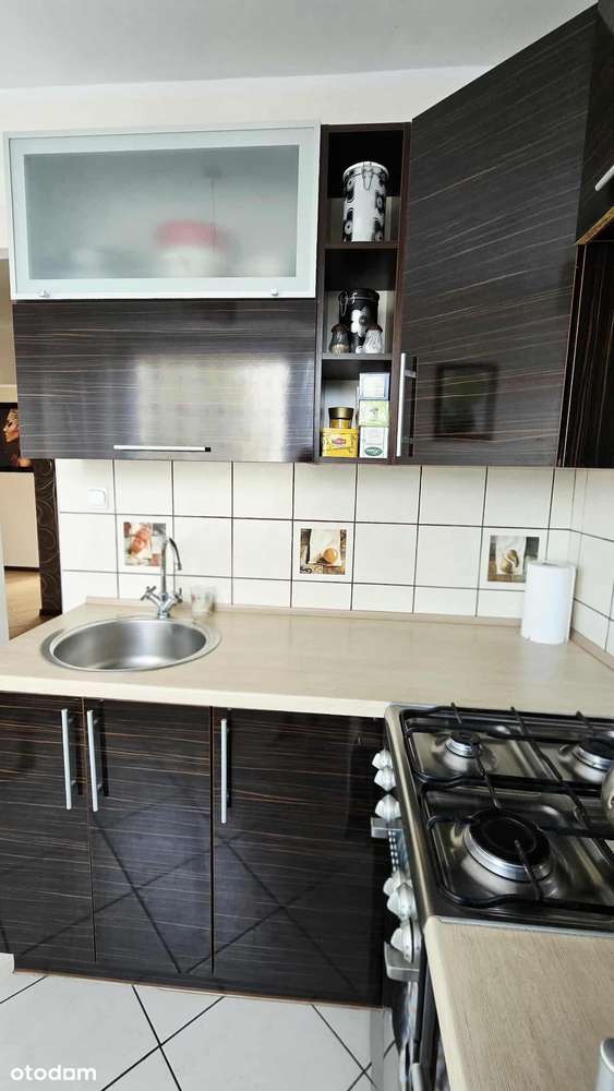 Sprzedam 3 pokojowe mieszkanie bardzo dobry standard-8