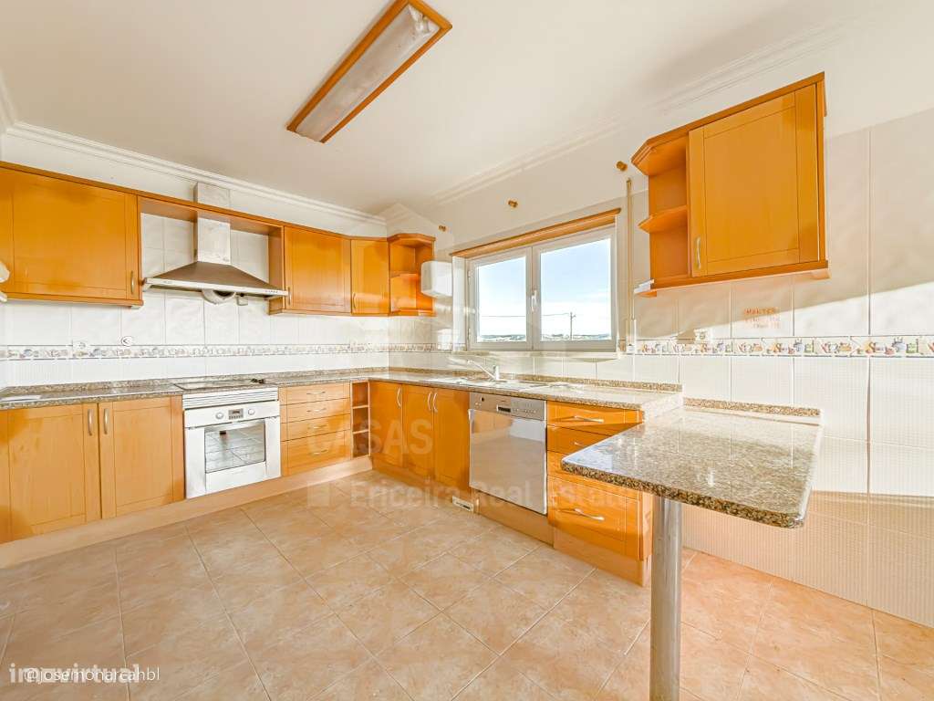 Vende Moradia T3 - Ericeira 2,5 km, A Casa das Casas-7