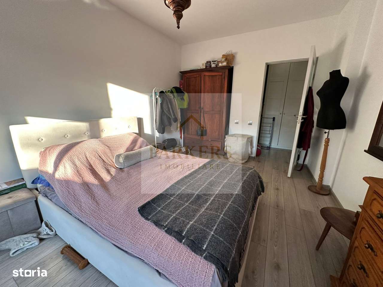 Apartament de vanzare 2 camere cu gradina in Floresti utilat mobilat-4