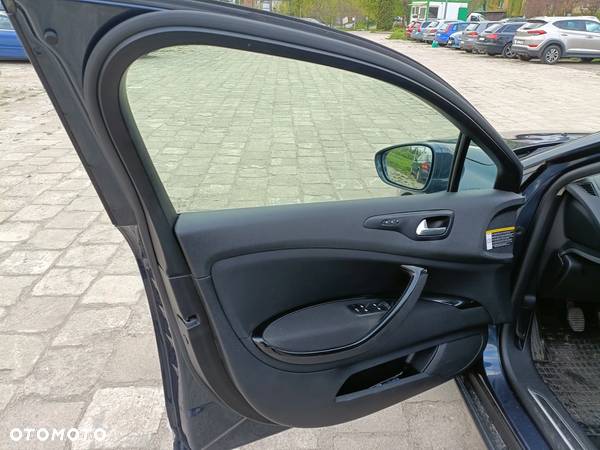 Citroën C5 II Break 2.2 HDi Exclusive - 10